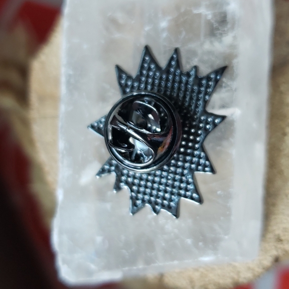 Brand new Screaming Possum enamel pin set - Picture 3 of 7